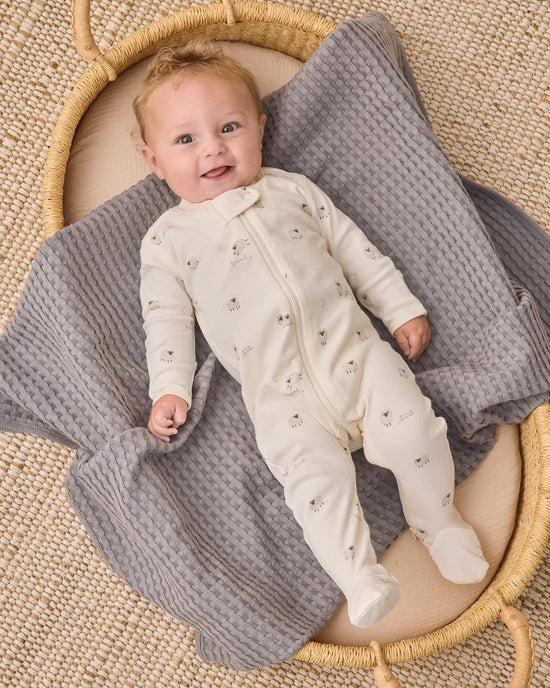Quincy Mae Long Sleeve Footed Sleeper - Sheep
